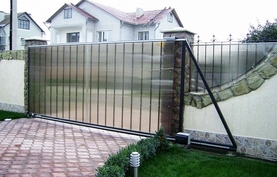 откатные ворота из поликарбоната откатные ворота из поликарбоната